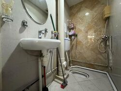 Ang Mo Kio Avenue 6 (D20), Shop House #610368531